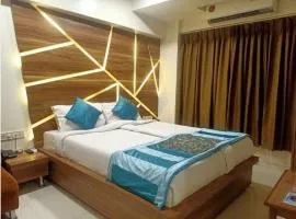 Hotel Citizen - Near Surat Railway Station