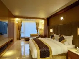 Hotel Luxury Stay Near IGI Airport With Free Airport Transsfer