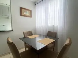 APE 201 - Cama King, WiFi, Garagem Coberta, Portaria 24h, Centro