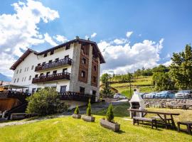 Hotel Saint Nicolas Gran Paradiso，位于圣尼古拉斯的酒店