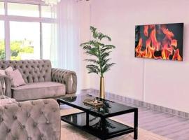 Cosy 2 bedroom condo，位于蒙巴萨的酒店