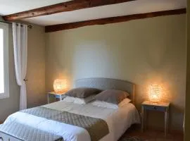 La Chambre des Amis au Moulin des GYPSES, Ventoux