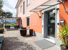 洛堪达德4号酒店