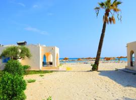 Bungalow de Luxe en Bord de Mer a Nabeul，位于Bin Rhilouf的酒店