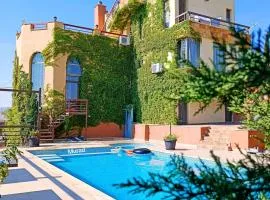 Sultana Farm - Private Pool Villa near Amman