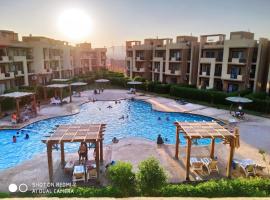 Chalet blue bay asia شاليه عائلات فقط，位于艾因苏赫纳的酒店