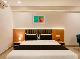 Townhouse 1357 Hotel Lotus Grand