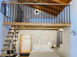 Serenity Luxury Apartment，位于锡米的豪华酒店