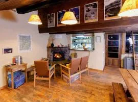 瑞夫吉瓦尔代斯亚旅舍