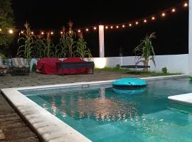 Cómodo apartamento con piscina