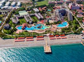 Limak Limra Hotel & Resort Kemer - Kids Concept，位于凯麦尔的度假村