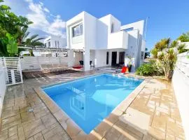 Beach Villa With Private Pool And BBQ 2