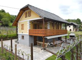 Vineyard Cottage Stepan，位于Črnomelj的酒店