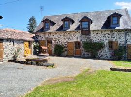 la longère du plessis Mornay, 30 min du Puy du fo, wifi, parking, jardin，位于La Forêt-sur-Sèvre的酒店