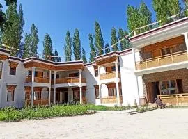 Losar Guest House Ladakh by LexStays