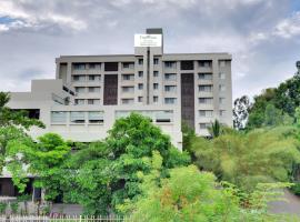 The Fern Residency, Vadgaon - Talegaon, Pune，位于浦那的酒店