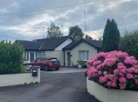 Kilmactrasna Cottage，位于卡里克马克罗斯的酒店