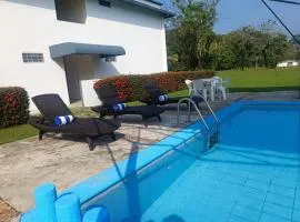 Hotel Los Leones