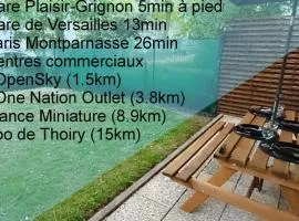 Détente & Jardin By Beds4Wanderlust - Charmant T2 avec Jardin - Gare Plaisir-Grignon, Versailles 20km