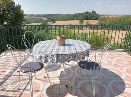 Maison de village avec superbe vue，位于Cuq的酒店