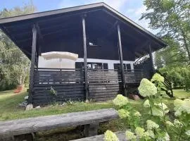 Waldferienhaus 98 im bayerischen Waldferiendorf I 3 Schlafzimmer I Lagerfeuerplatz