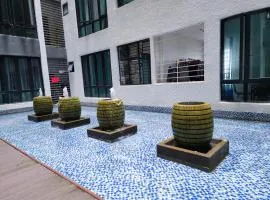 Studio E Sofo Apartment Suria Jaya - Shah Alam