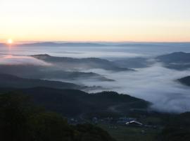 雲海の里かもい岳，位于Utashinai的酒店
