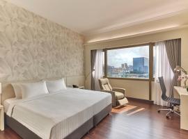 Village Hotel Bugis by Far East Hospitality，位于新加坡的酒店