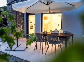 Private House - Serenity home，位于Lokev的酒店