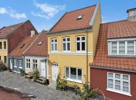 Stunning Home In Rudkøbing With Wifi