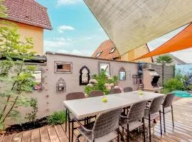 Amazing Home In Geispolsheim With Kitchen