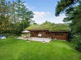 3 Bedroom Beautiful Home In Melby