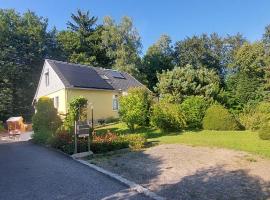 Ferienwohnung Lucke，位于Luftkurort Lückendorf的酒店