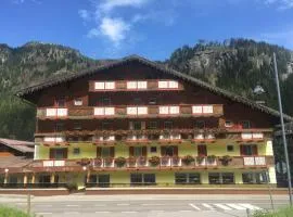 Fedaia Joy B&B