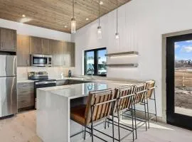 The Willow Suite Cabin