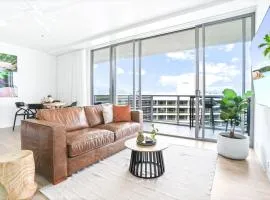 1007 Harbour Lights with Ocean Views