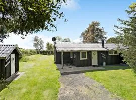 Lovely Home In Sæby With Kitchen