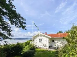 Beautiful Home In Uddevalla With Wifi
