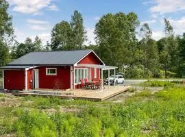 Awesome Home In Säffle With Kitchen