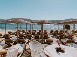 Coralli Seaside Resort，位于Livadakia的酒店