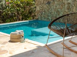 Cabaña privada & Villas Iluka，位于Coveñitas的酒店