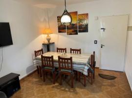 Departamento zona norte Puerto Madryn，位于马德林港的酒店