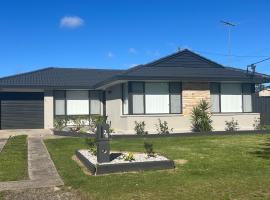 4 Bedroom Home in Thirlmere，位于Thirlmere的酒店