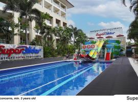 Eastparc Hotel Yogyakarta，位于日惹的酒店