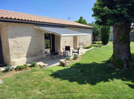 Maison des Hauts, terre de lavoirs，位于拉克雷奇的酒店