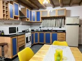 Casa del Pinar - Diario Semanal o Mensual - La Mejor Ubicación - Garage Cerra