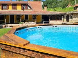 4 Bedroom Beautiful Home In Radovanci