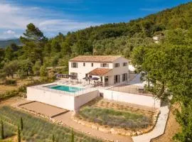 Villa Mas des Lavandes by Villa Plus