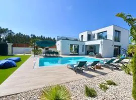 Villa Serena - Exquisite villa with private heated pool