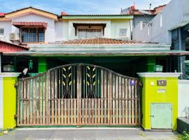 Jizek Homestay Bajet，位于万挠的酒店